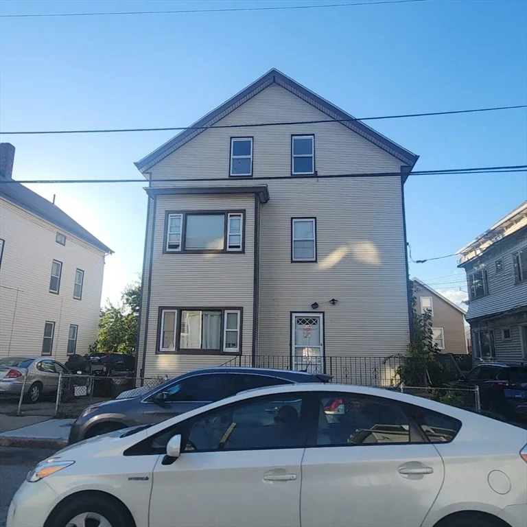 34 Danforth Street