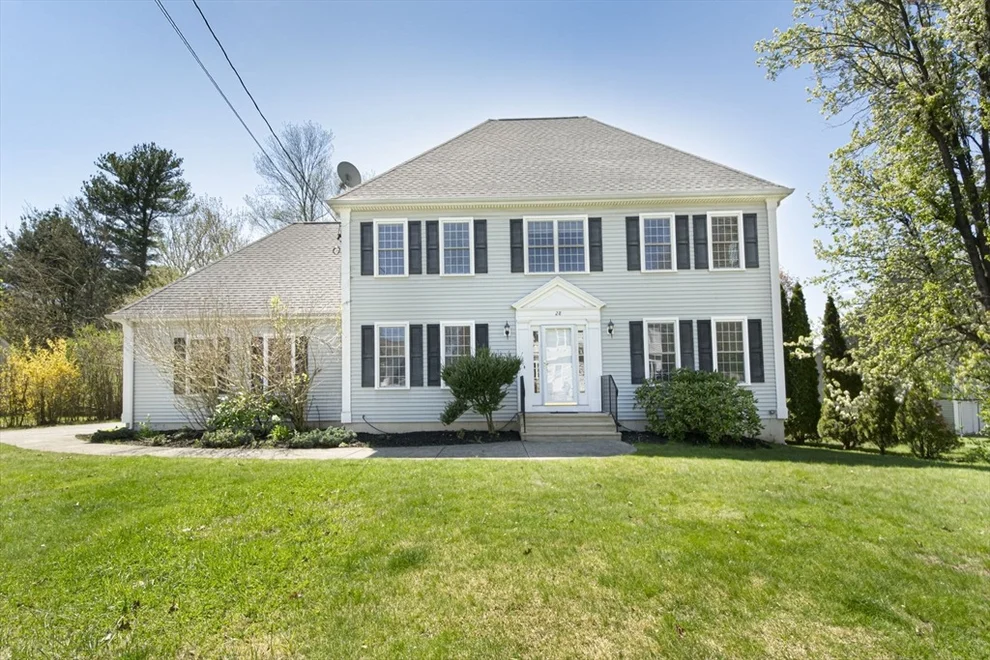 Unit for sale at 28 Rosedale Ave, Shrewsbury, MA 01545