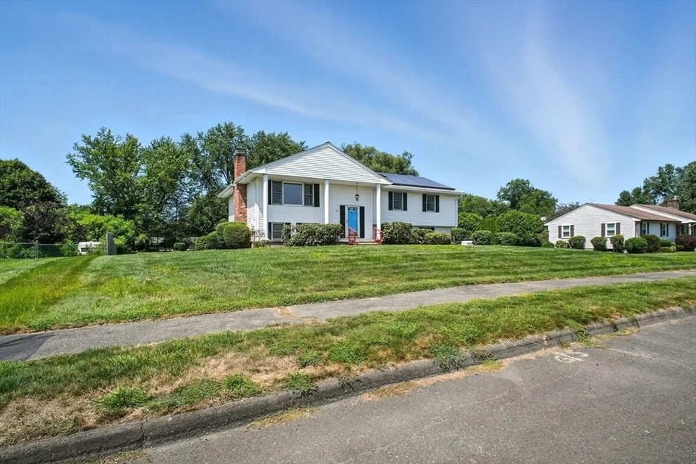 Unit for sale at 35 Danny Ln, Agawam, MA 01001