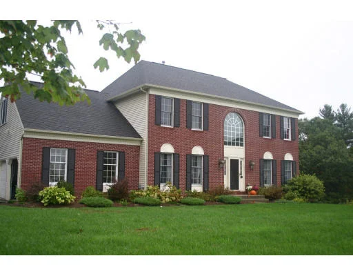 Unit for sale at 6 Phillips Pond Lane, Franklin, MA 02038