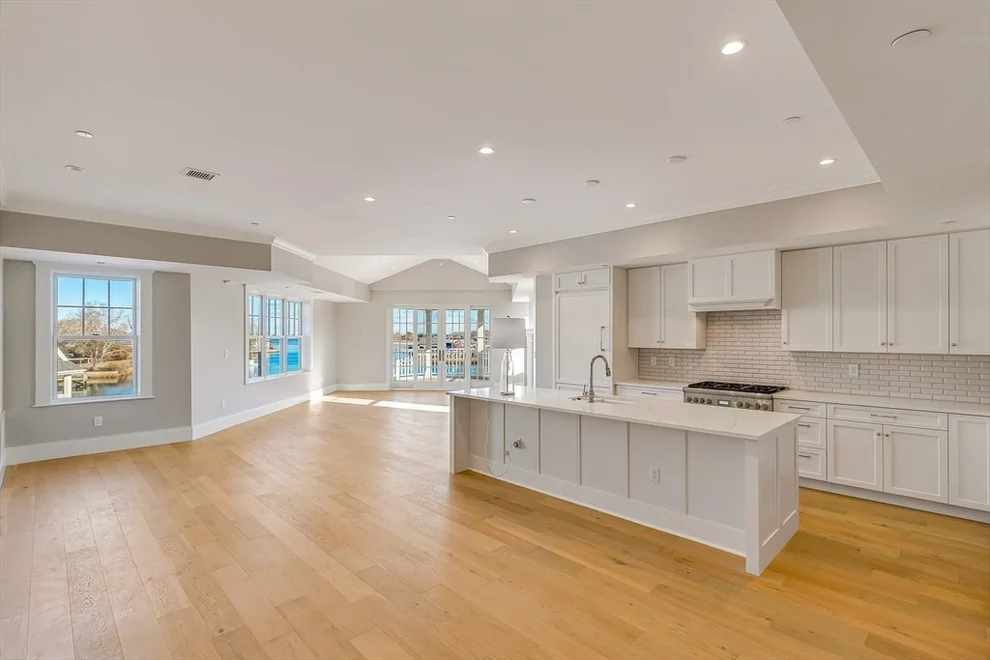 Unit for sale at 128 Elm Street, Cohasset, MA 02025