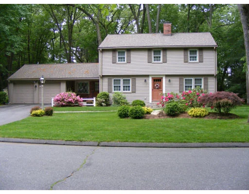 Unit for sale at 74 Knollwood Drive, Longmeadow, MA 01106