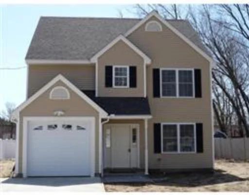 Unit for sale at 32 Highland Ave, Tewksbury, MA 01876