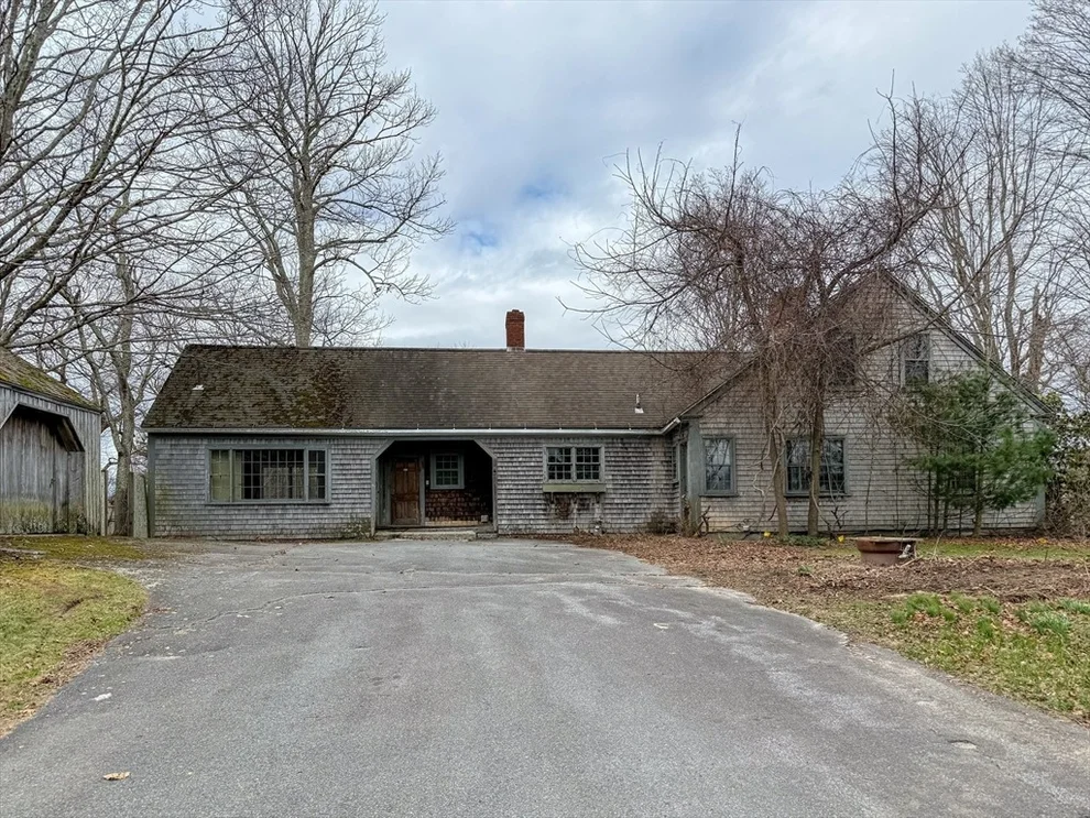 Unit for sale at 2 Country Club Dr, Halifax, MA 02338
