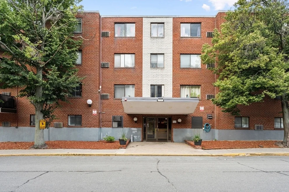 Unit for sale at 500 Governors Dr, Winthrop, MA 02152