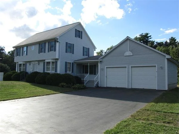 Unit for sale at 55 Coach, Dracut, MA 01826