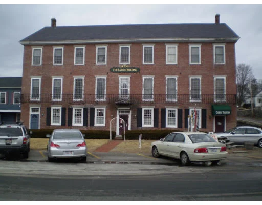 Unit for sale at 104 E Hartford Ave, Uxbridge, MA 01569