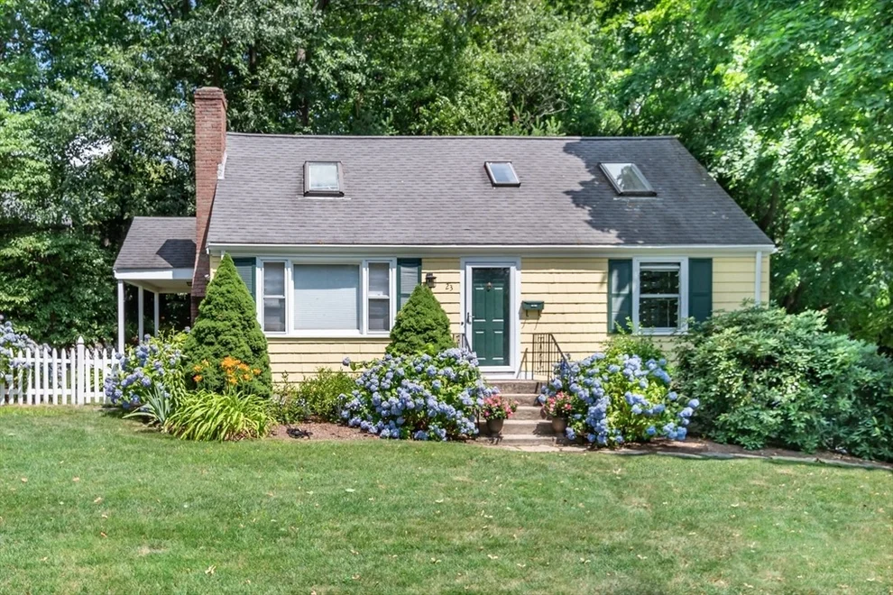 Unit for sale at 23 Lexington Rd, Wellesley, MA 02482
