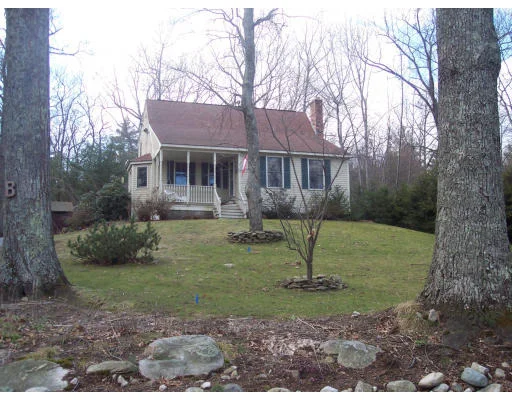 Unit for sale at 8 Johnson Ct., Douglas, MA 01516
