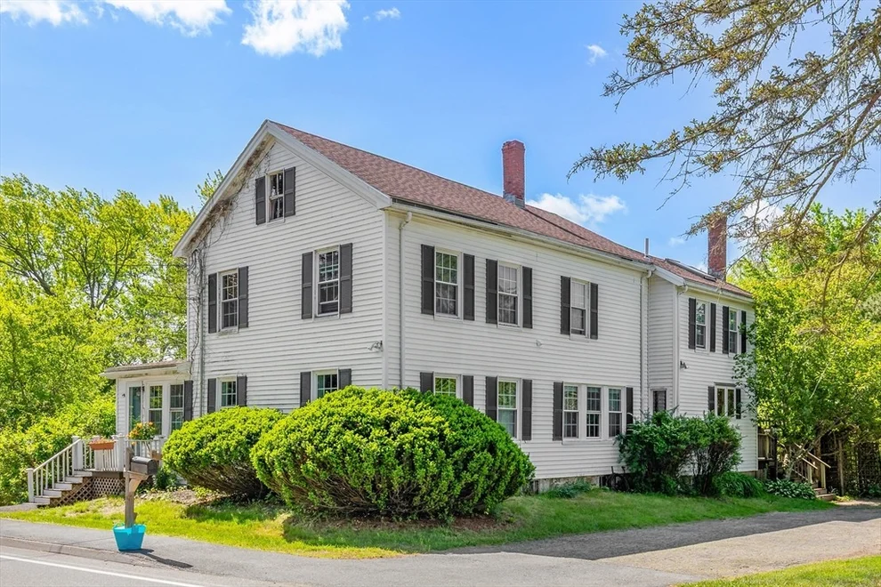 Unit for sale at 64 Linebrook Rd, Ipswich, MA 01938