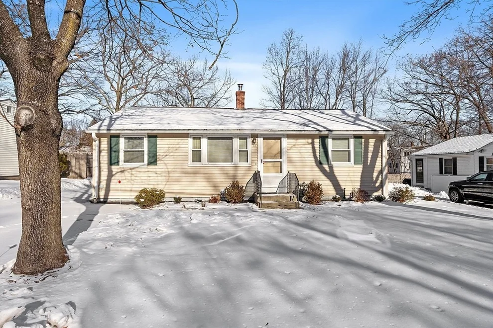 Unit for sale at 202 Florence St, Leominster, MA 01453