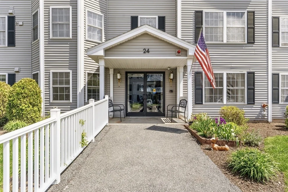 Unit for sale at 24 Greenleaves Dr, Amherst, MA 01002