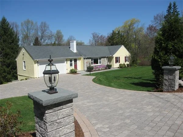 Unit for sale at 6 Lexington Street, Weston, MA 02493