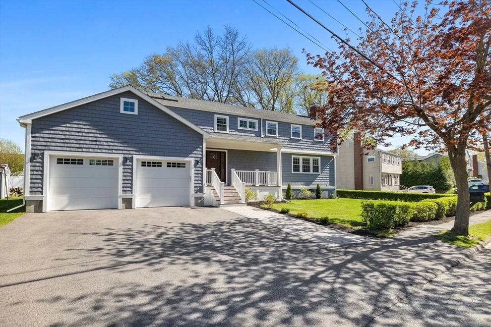 Unit for sale at 8 Whispering Hill Rd, Woburn, MA 01801