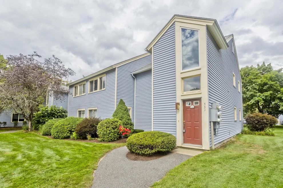 Unit for sale at 551 Nassau Dr, Springfield, MA 01129