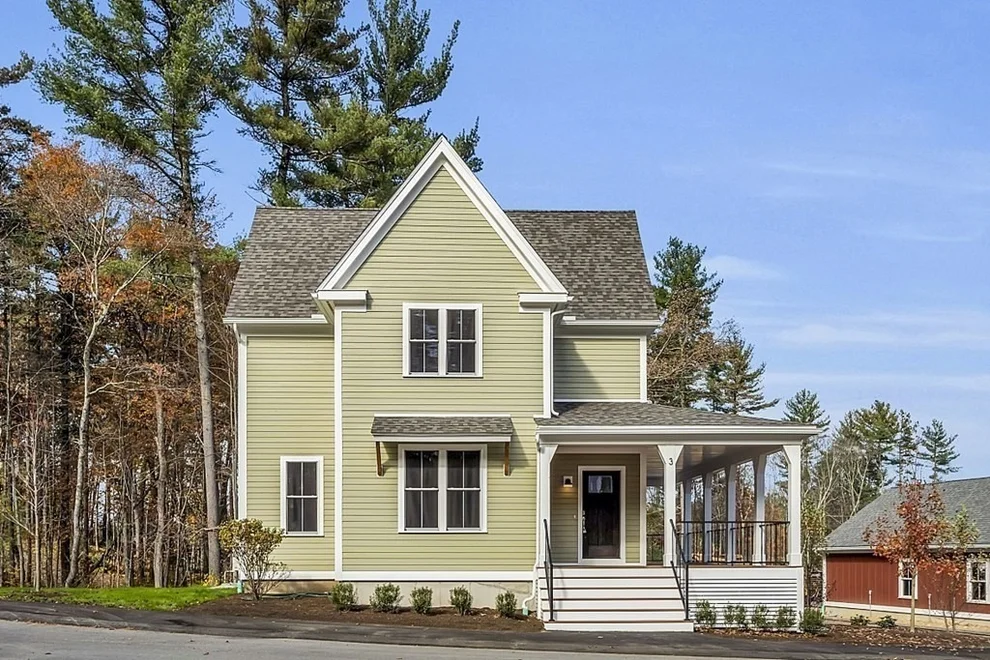 Unit for sale at 3 Kay's Walk, Carlisle, MA 01741