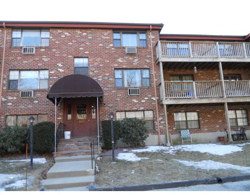Unit for sale at 14 C Mayberry Dr, Westborough, MA 01581