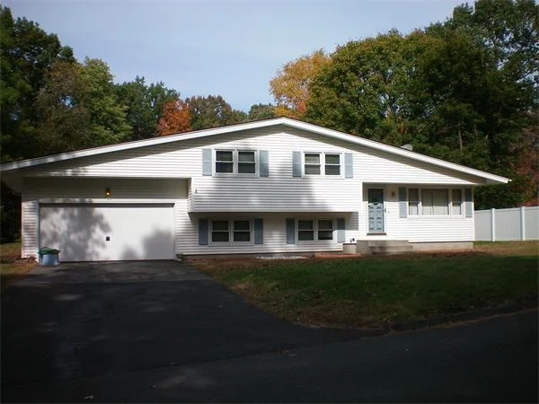 Unit for sale at 40 Sunbriar Drive, Westfield, MA 01085