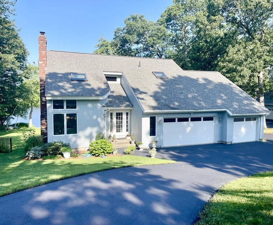 Unit for sale at 11 Cove Dr, Sturbridge, MA 01566