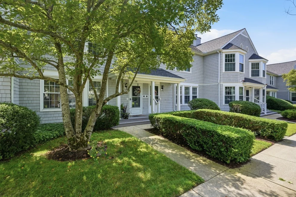 Unit for sale at 716 Dana Farms, Fairhaven, MA 02719