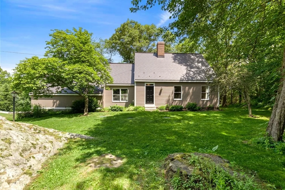 Unit for sale at 32 School St, Newbury, MA 01922