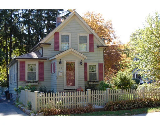 Unit for sale at 20 Lovers Ln, Medway, MA 02053