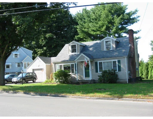 Unit for sale at 10 Deernolm St, Grafton, MA 01536