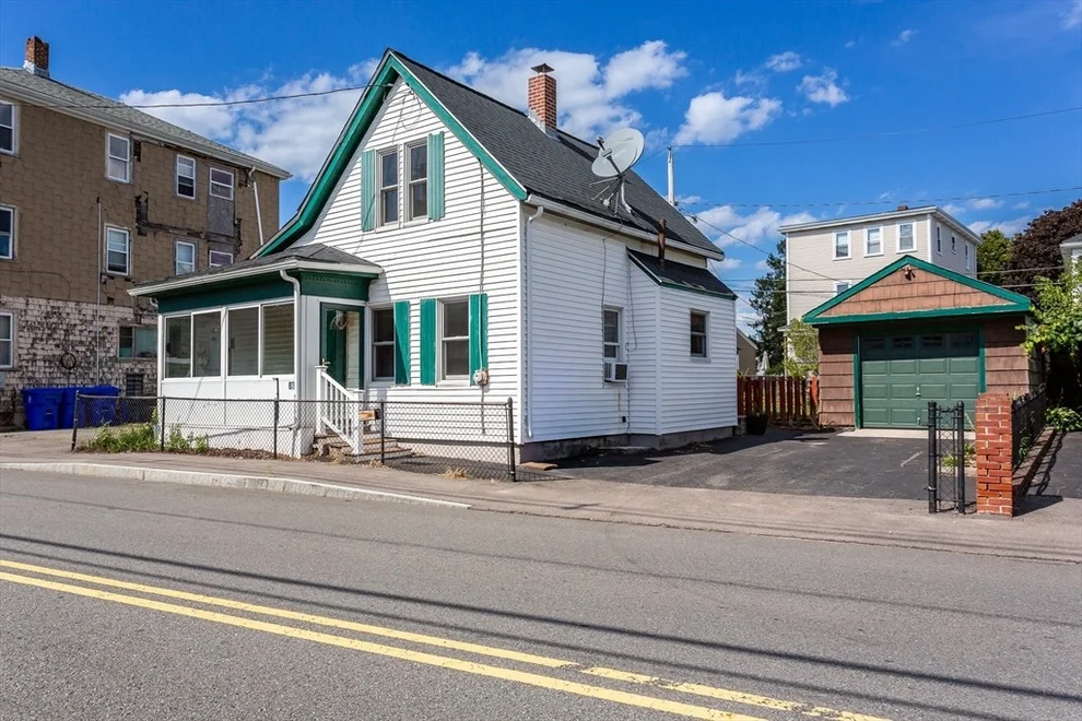Unit for sale at 68 Winter St, Taunton, MA 02780