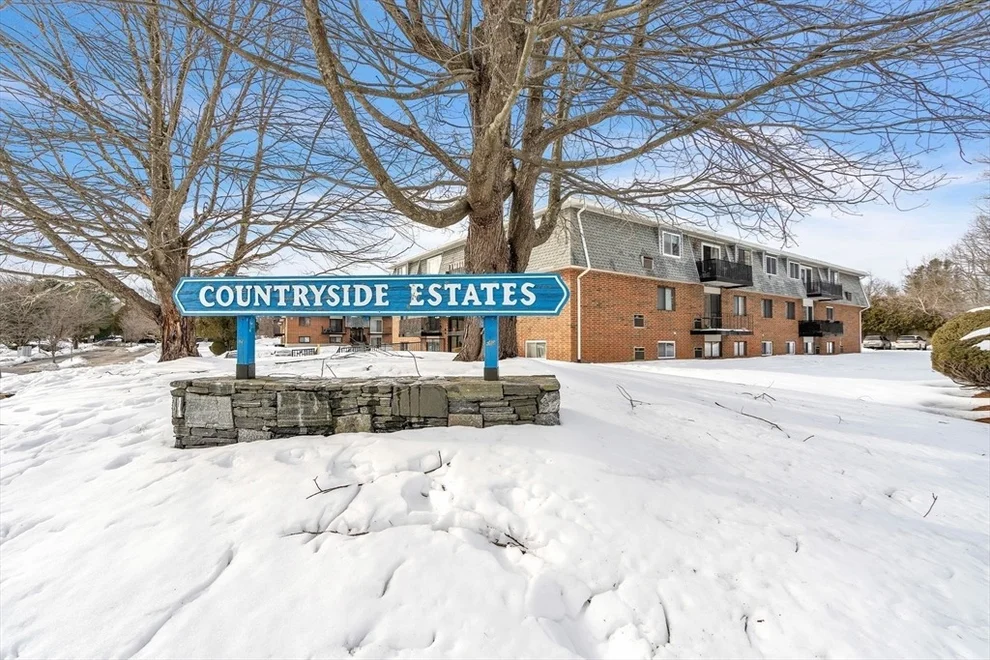 Unit for sale at 176 Maple Ave, Rutland, MA 01543