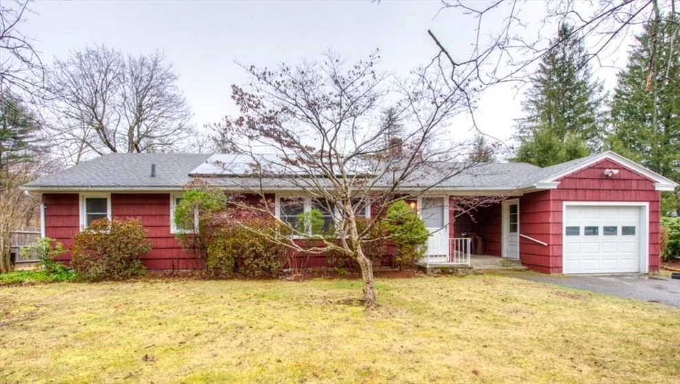 Unit for sale at 4 Muzzy St, Spencer, MA 01562