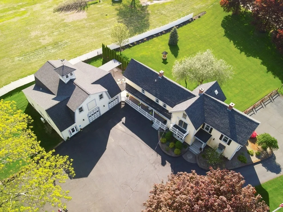 Unit for sale at 182 Main Street, Plaistow, NH 03865