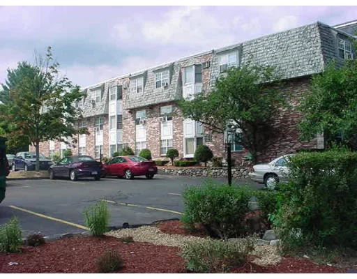Unit for sale at 137 Pine St, Lowell, MA 01851