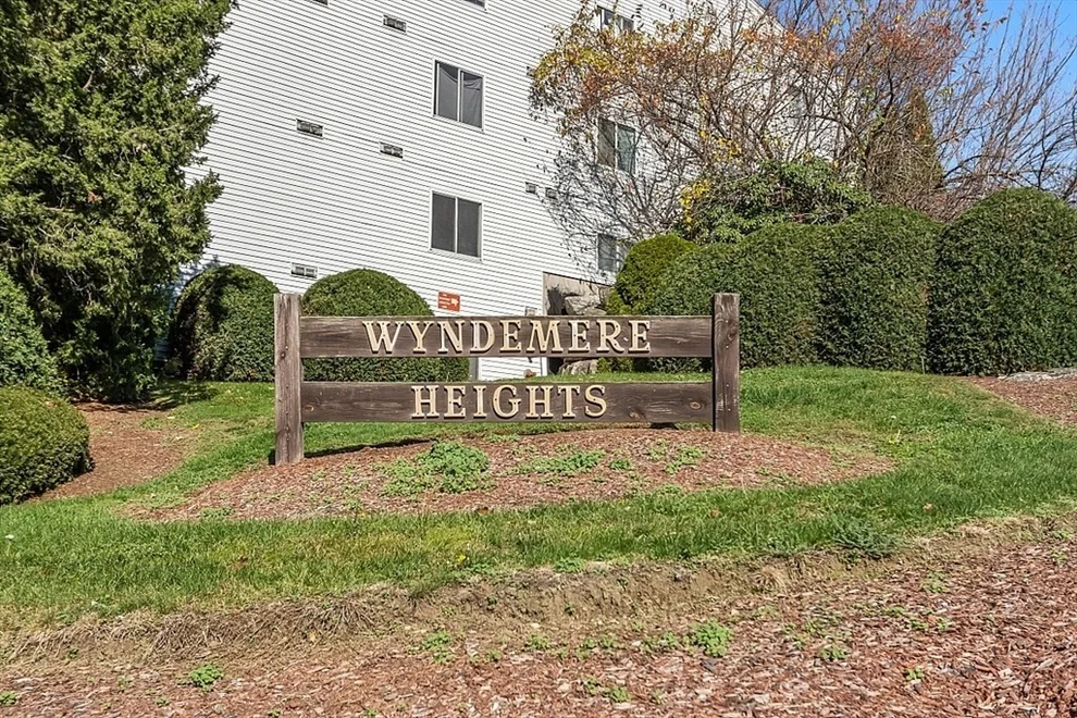 Unit for sale at 11 Gibbs St, Worcester, MA 01607