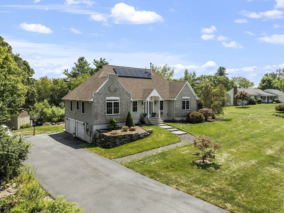 Unit for sale at 182 Clemence Hill Rd, Southbridge, MA 01550