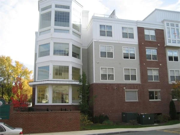 Unit for sale at 7 Ballister St, Wakefield, MA 01880