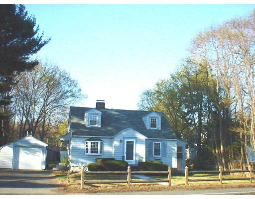 Unit for sale at 478 Water St, Wakefield, MA 01880