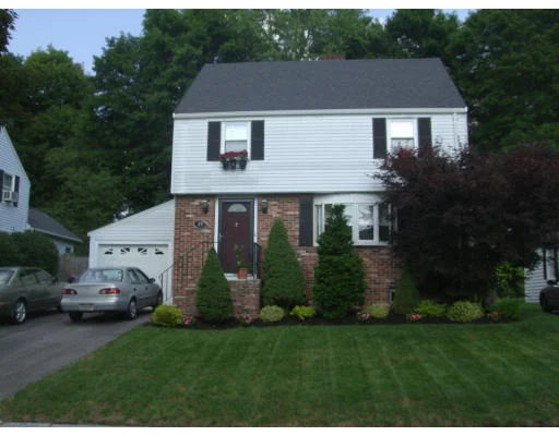 Unit for sale at 45 Elliott St, Melrose, MA 02176