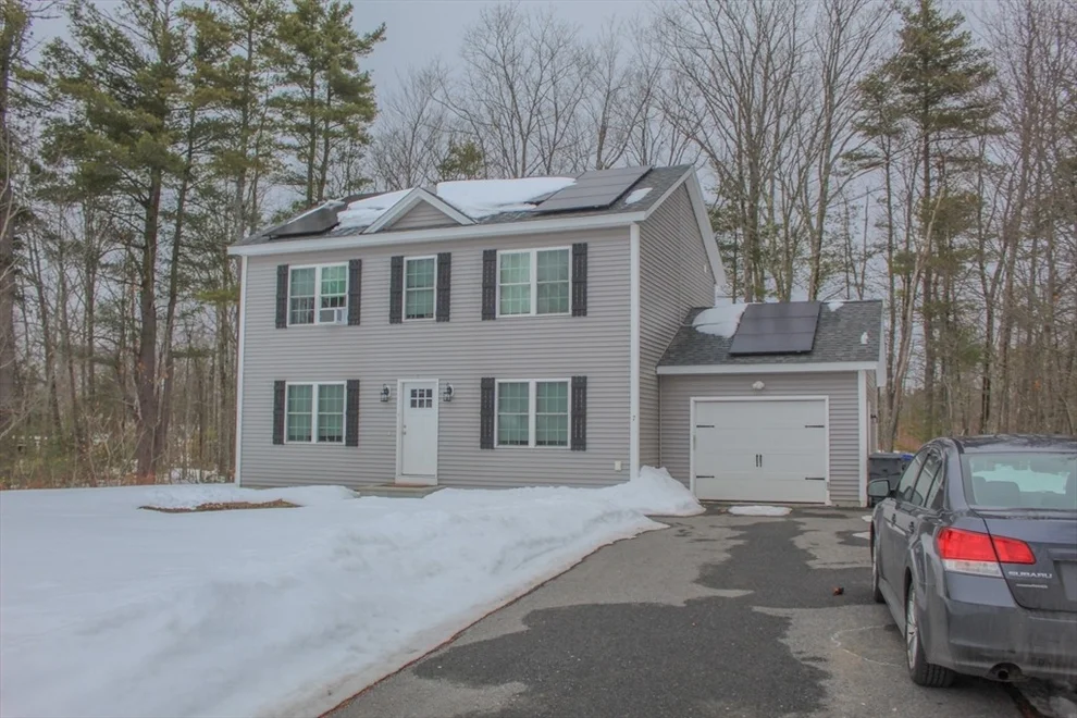 Unit for sale at 7 Madison Ave, Winchendon, MA 01475