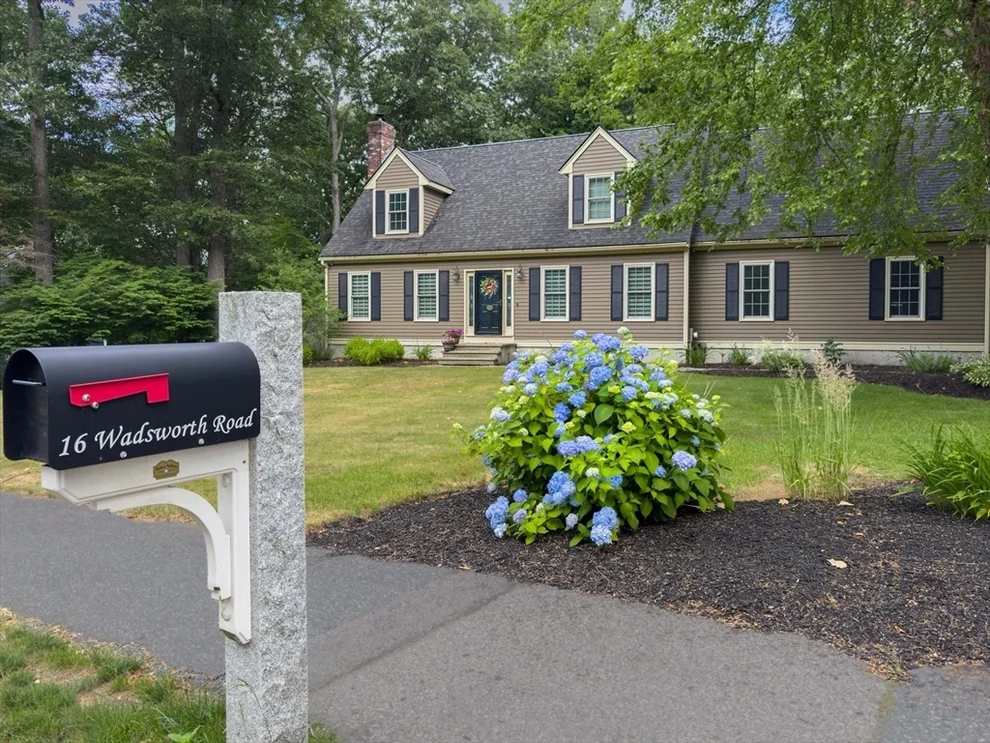 Unit for sale at 16 Wadsworth Rd, Ashland, MA 01721