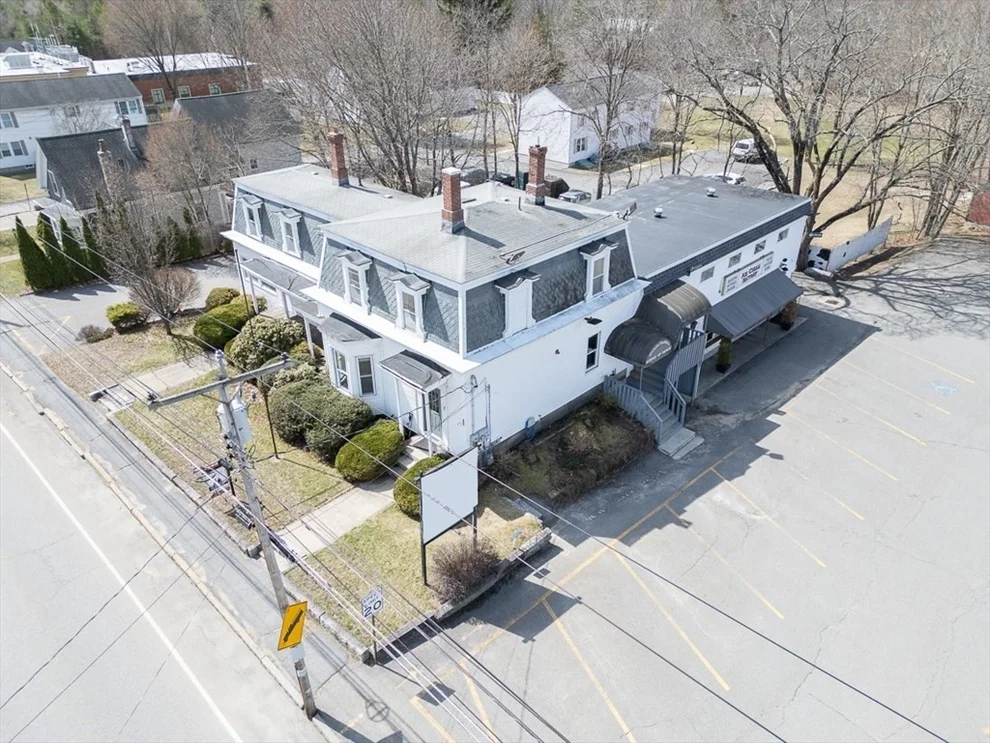Unit for sale at 7 Elm St, Townsend, MA 01469