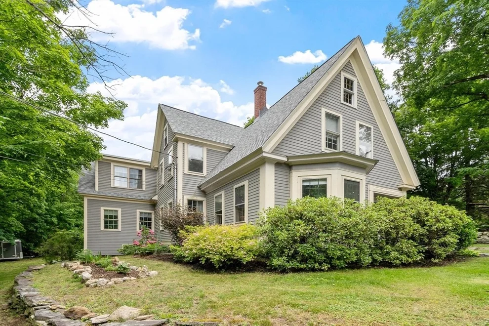 Unit for sale at 2 Seaver Street, Westminster, MA 01473