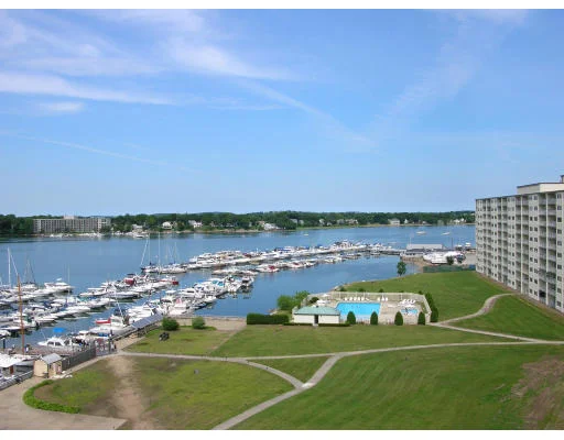 Unit for sale at 100 Cove Way, Quincy, MA 02169