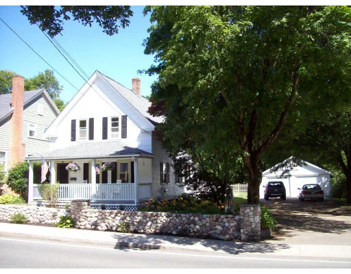 Unit for sale at 72 Elm St, Easton, MA 02356