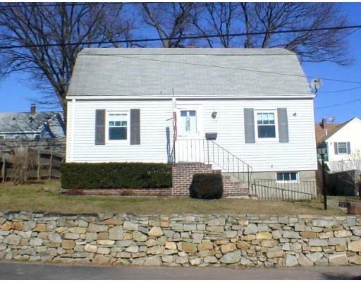 Unit for sale at 122 Weyham Rd, Weymouth, MA 02191