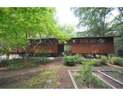 Unit for sale at 145 Indian Hill Road, Carlisle, MA 01741
