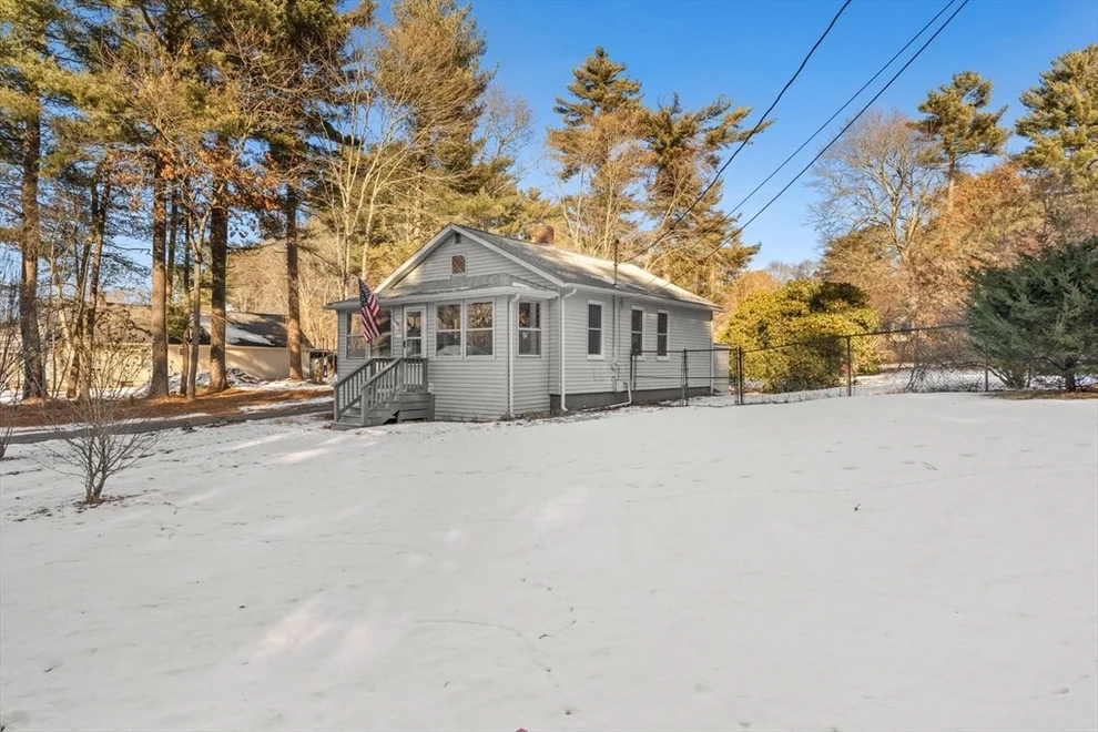 Unit for sale at 344 S Precinct St, Taunton, MA 02718