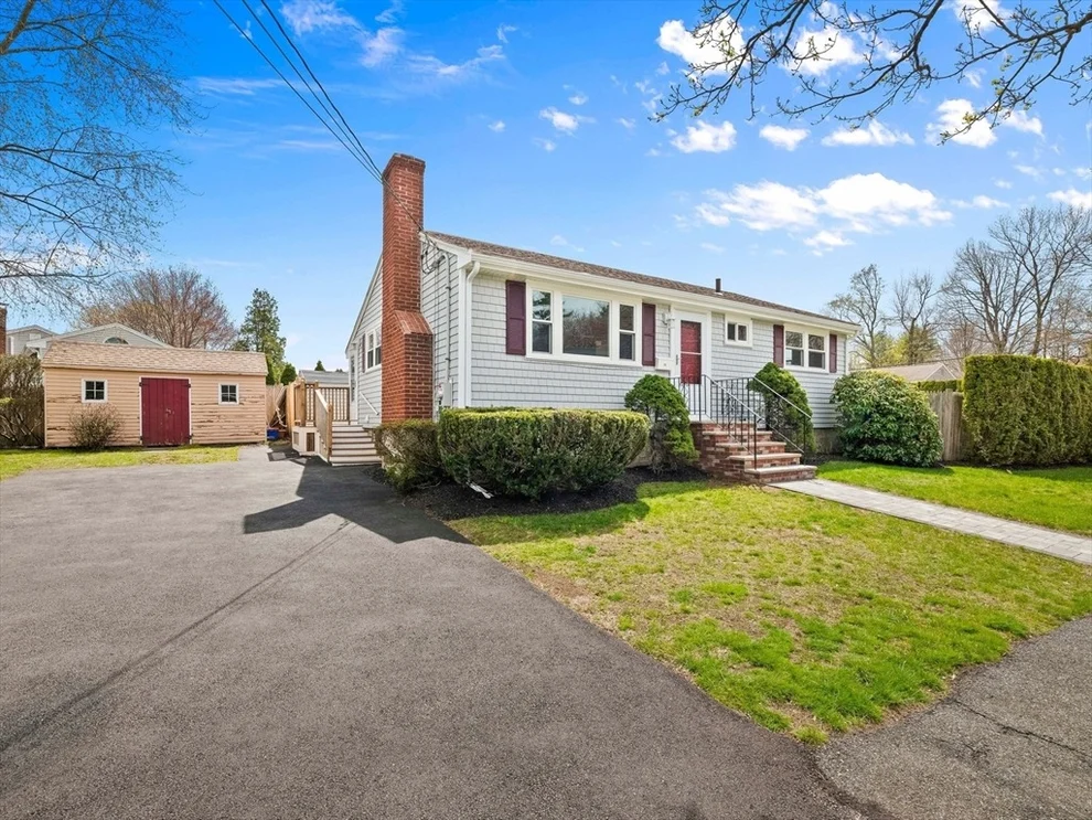 Unit for sale at 26 Millbrook Rd, Beverly, MA 01915