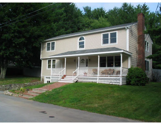 Unit for sale at 15 Swan Pond Rd, North Reading, MA 01864