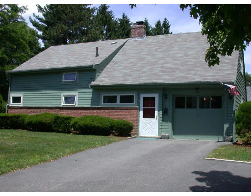 Unit for sale at 4 Westfield Road, Natick, MA 01760