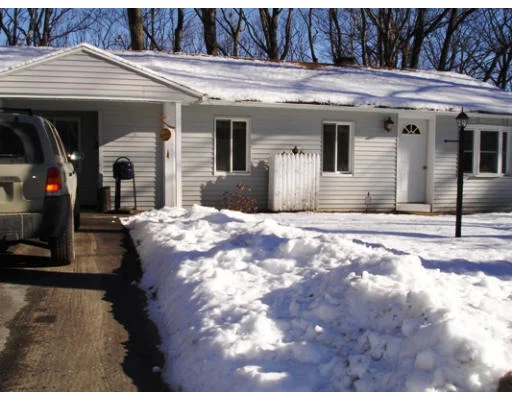 Unit for sale at 19 Idlewood Drive, Auburn, MA 01501